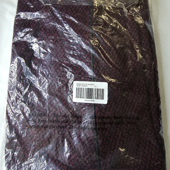 Nwt Chico So Slimming 360 Juliet Slim Leg Micro geo pu ankle pt pant. Size 1.5p - Picture 4 of 5